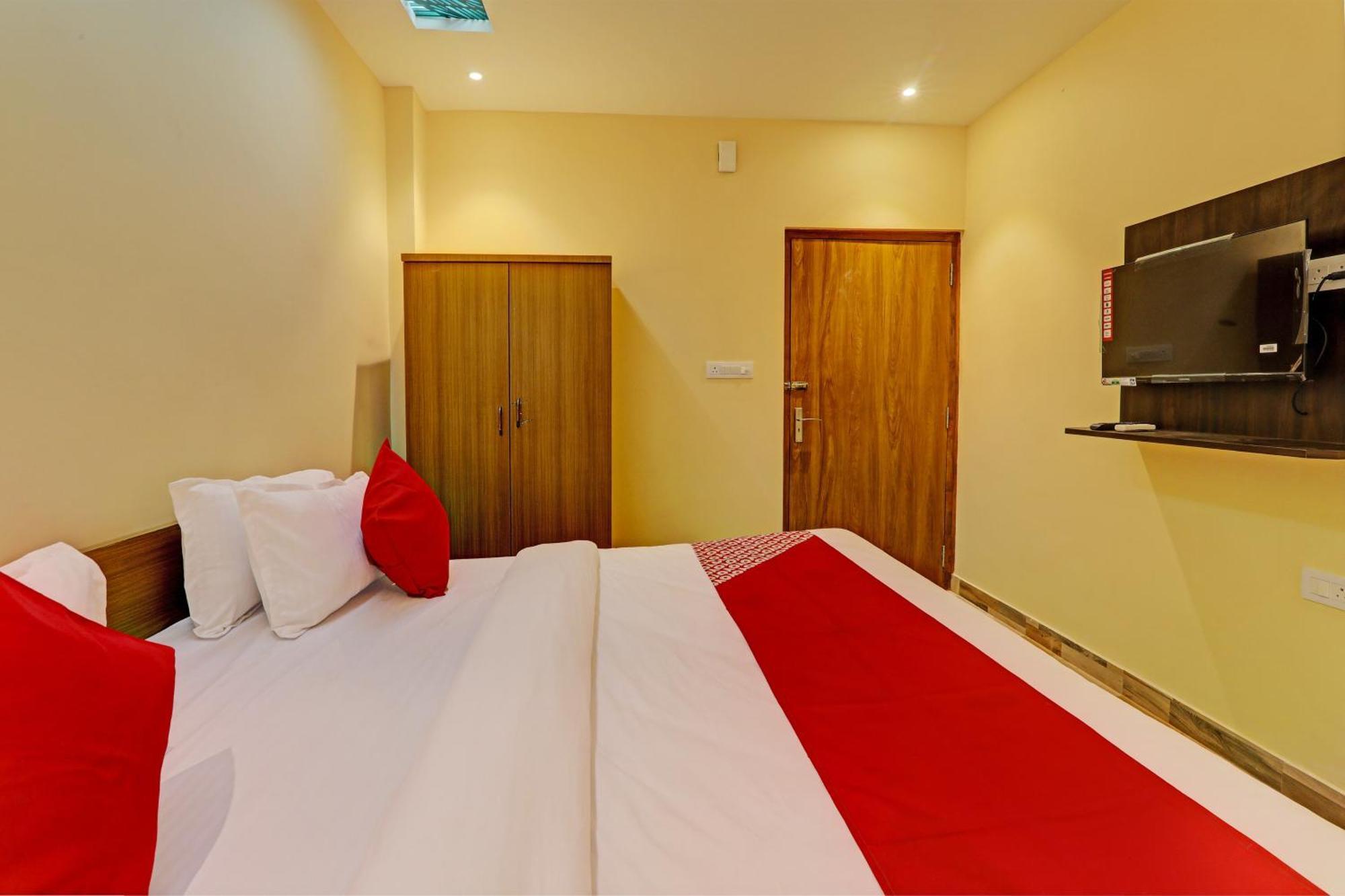 Hotel O Royal Regency Palace Gorakhpur Extérieur photo